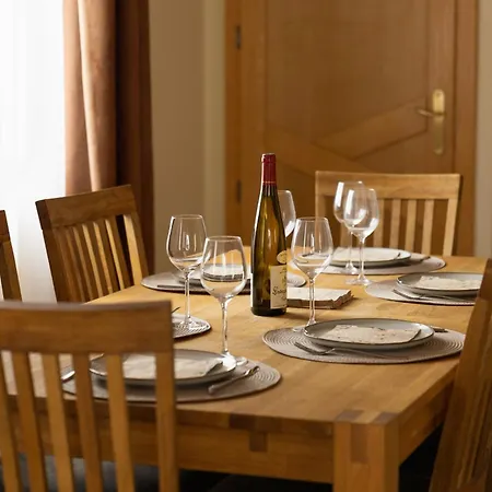 La Charpentiere - Familial - Parking Gratuit - Cosy - Commerces A Proximite