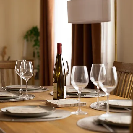 La Charpentiere - Familial - Parking Gratuit - Cosy - Commerces A Proximite *