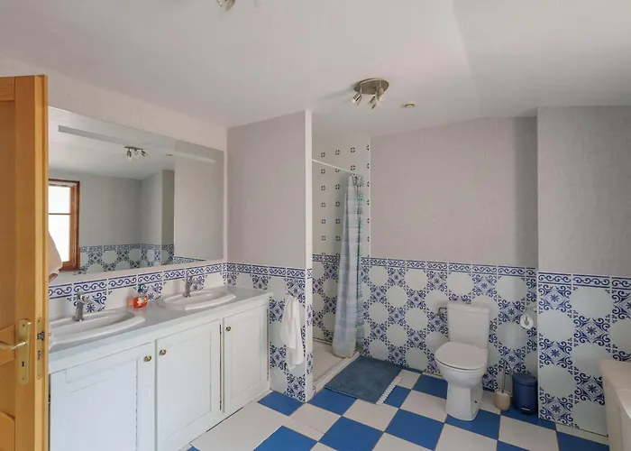 Apartment La Charpentiere - Familial - Parking Gratuit - Cosy - Commerces A Proximite